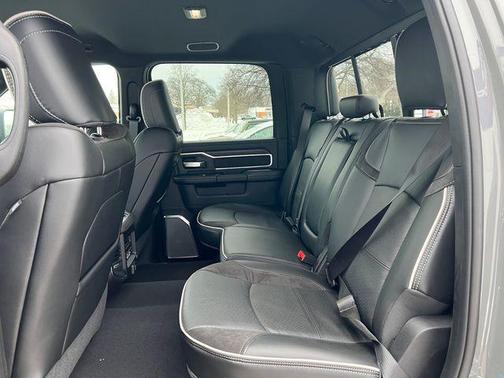 2026 RAM 2500 Laramie Crew Cab 4x4 6'4' Box