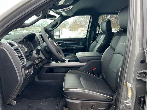 2026 RAM 2500 Laramie Crew Cab 4x4 6'4' Box