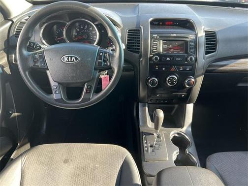 2013 Kia Sorento LX