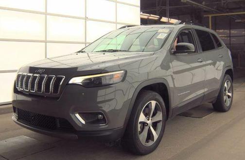 Sting-Gray Clearcoat 2022 Jeep Cherokee Limited