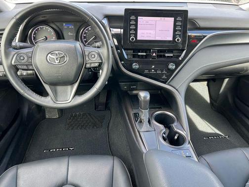 Celestial Silver Metallic 2024 Toyota Camry SE
