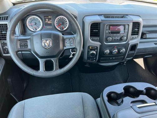 Granite Crystal Metallic Clearcoat 2018 RAM 1500 Express
