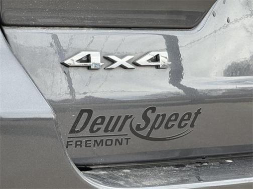 2022 Jeep Grand Cherokee Laredo
