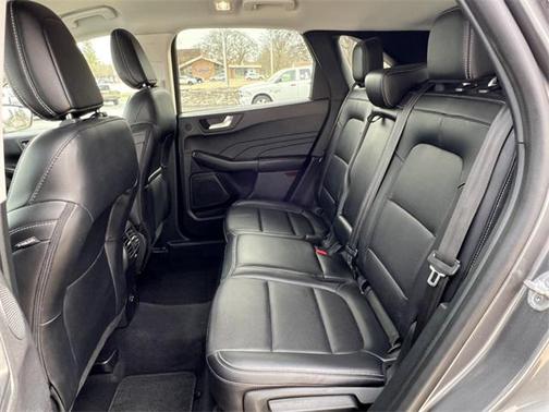 2021 Ford Escape Titanium