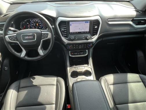 2022 GMC Acadia AWD SLT