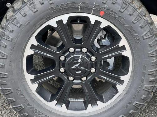 Ceramic Gray Clearcoat 2026 RAM 2500 Warlock Crew Cab 4x4 6'4' Box