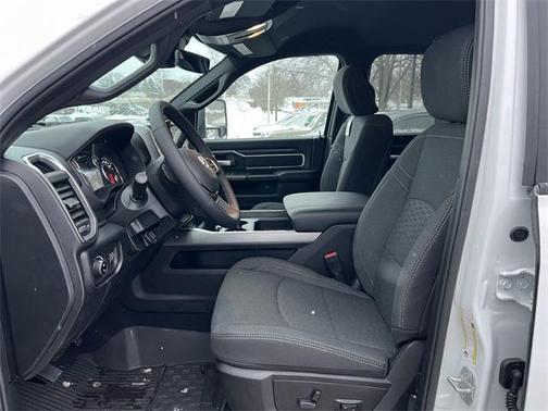 2026 RAM 2500 Big Horn Crew Cab 4x4 6'4' Box