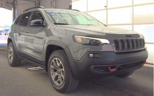 Sting-Gray Clearcoat 2023 Jeep Cherokee Trailhawk