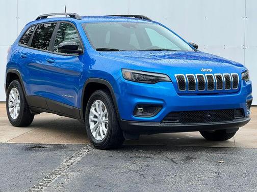 2022 Jeep Cherokee Latitude Lux