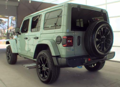 Earl Clearcoat 2024 Jeep Wrangler 4xe Sahara