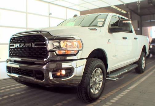 Bright White Clearcoat 2023 RAM 2500 Big Horn Crew Cab 4x4 6'4' Box