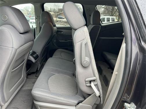 2013 Chevrolet Traverse LS