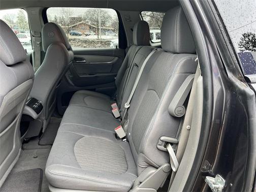 2013 Chevrolet Traverse LS