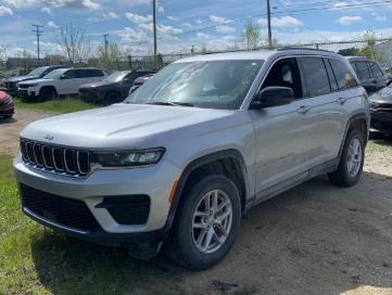 Silver Zynith 2024 Jeep Grand Cherokee Laredo