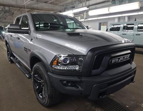 Billet Silver Metallic Clearcoat 2024 RAM 1500 Classic Warlock Crew Cab 4x4 5'7' Box