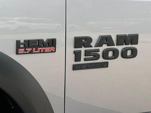 Billet Silver Metallic Clearcoat 2024 RAM 1500 Classic Warlock Crew Cab 4x4 5'7' Box