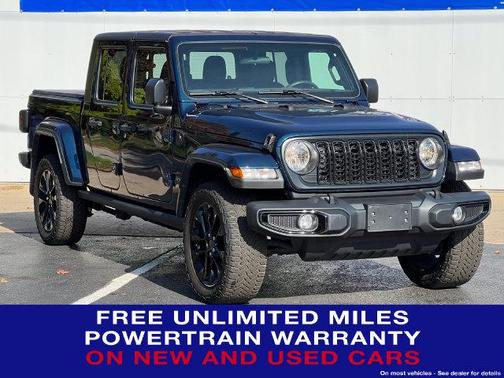 Fathom Blue Pearlcoat 2025 Jeep Gladiator Nighthawk