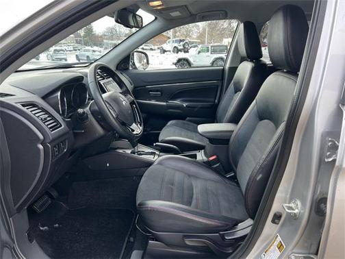 2024 Mitsubishi Outlander Sport 