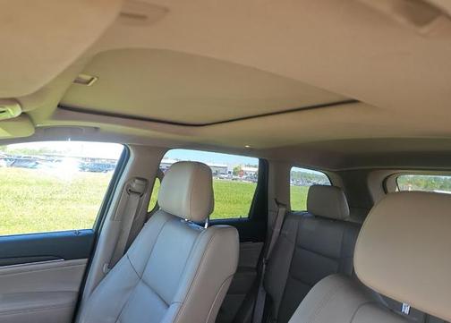 Diamond Black Crystal Pearlcoat 2020 Jeep Grand Cherokee Limited