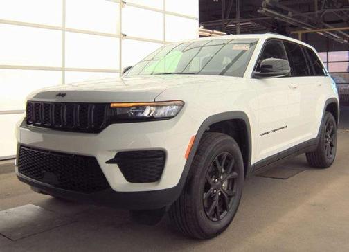 2024 Jeep Grand Cherokee Altitude