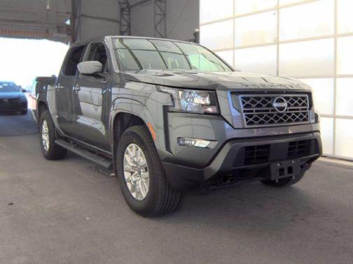 Gun Metallic 2024 Nissan Frontier SV