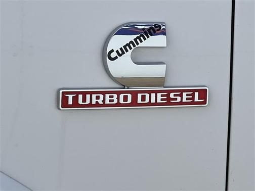 2022 RAM 2500 Laramie Crew Cab 4x4 6'4' Box
