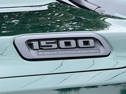 Serrano Green Metallic 2026 RAM 1500 Big Horn/Lone Star