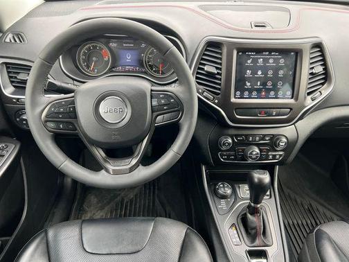 2022 Jeep Cherokee Trailhawk