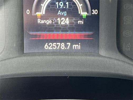 2023 RAM 3500 Tradesman Crew Cab 4x4 6'4' Box