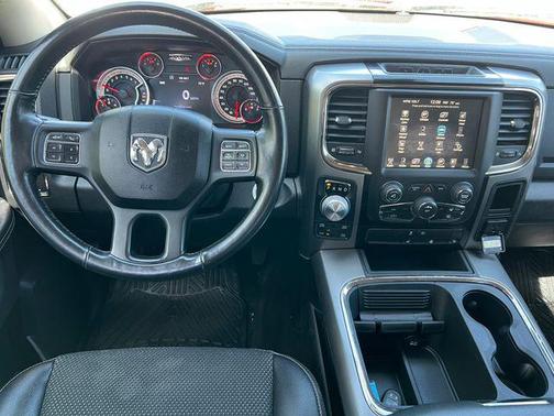 Flame Red Clearcoat 2017 RAM 1500 Sport