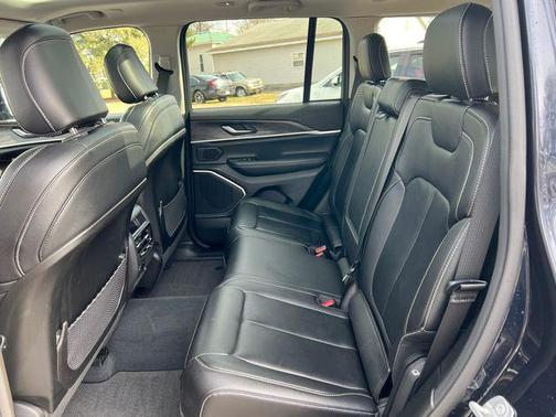 2022 Jeep Grand Cherokee 4xe Base