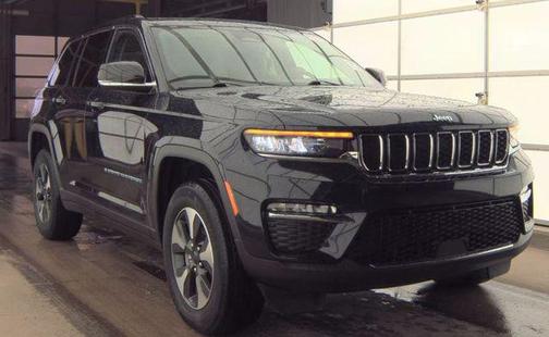 2022 Jeep Grand Cherokee 4xe Base