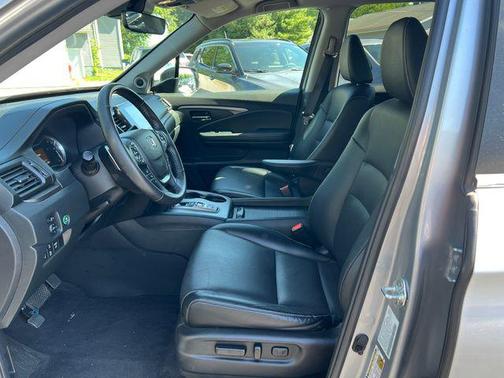 Gray 2023 Honda Ridgeline RTL