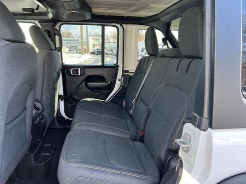 2025 Jeep Wrangler 4xe Willys