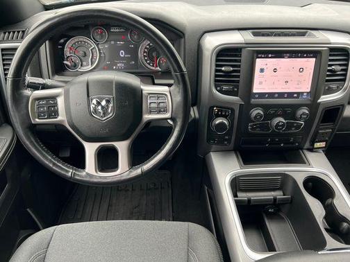 Patriot Blue Pearlcoat 2024 RAM 1500 Classic Warlock Crew Cab 4x4 5'7' Box