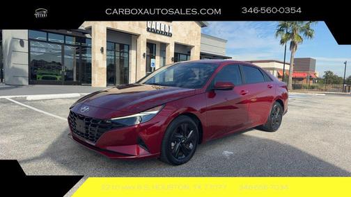 2023 Hyundai ELANTRA SEL