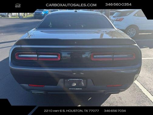 2021 Dodge Challenger SXT