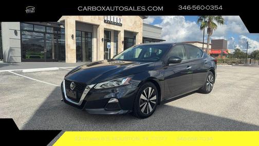 2022 Nissan Altima 2.5 SV