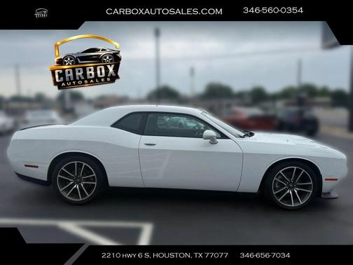 White Knuckle Clearcoat 2023 Dodge Challenger R/T