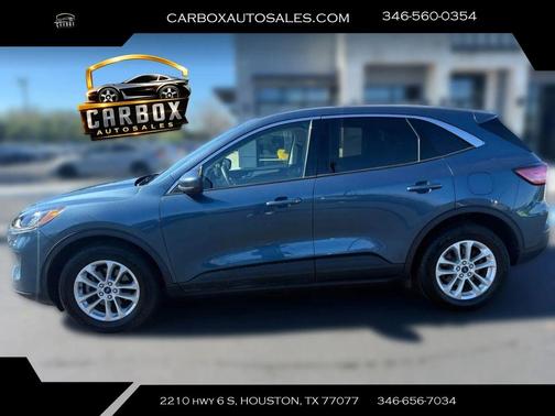Blue Metallic 2020 Ford Escape SE