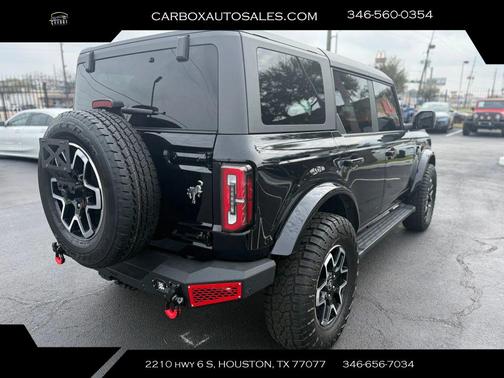 2024 Ford Bronco Outer Banks