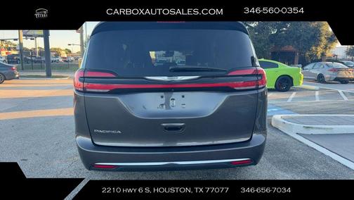 2022 Chrysler Pacifica Touring L