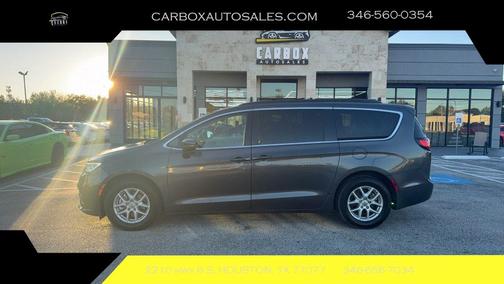 2022 Chrysler Pacifica Touring L