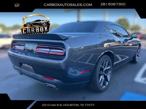 Granite Pearlcoat 2019 Dodge Challenger SXT