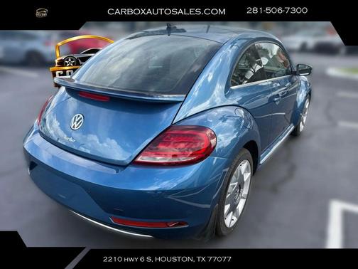 Silk Blue Metallic 2019 Volkswagen Beetle 2.0T SE