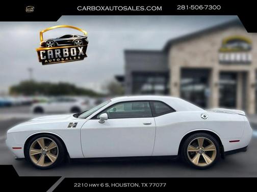 Granite Pearlcoat 2017 Dodge Challenger R/T