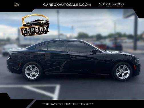 Pitch Black Clearcoat 2023 Dodge Charger SXT
