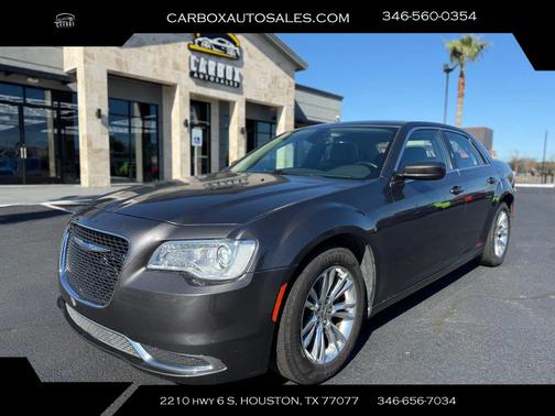 2019 Chrysler 300 Touring