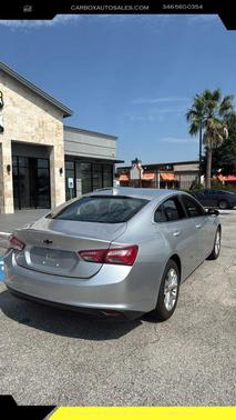 2022 Chevrolet Malibu FWD LT