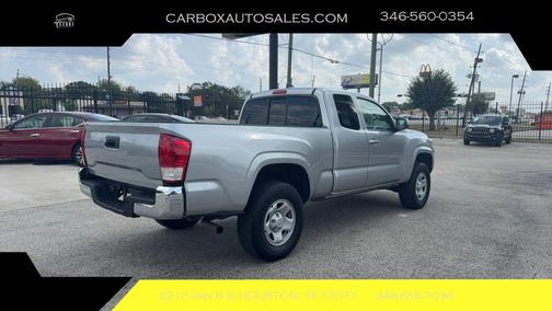 2022 Toyota Tacoma SR